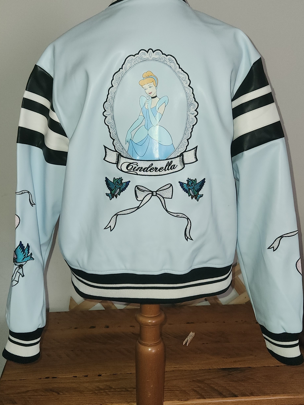 Forever 21 Disney Pale Blue Varsity Cinderella Jacket with Black & White Trim - Picture 3 of 6